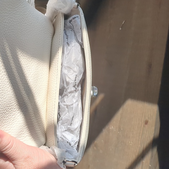 NWT Karl Lagerfeld Paris Agyness White and silver leather crossbody purse - Picture 14 of 15